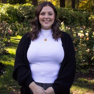 Meet your Posher, Ella